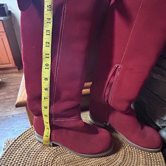 Red Leather Genuine Sheepskin Boots - Picture 2 of 6